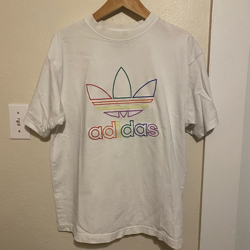 Adidas Oversized Pride Trefoil Tee